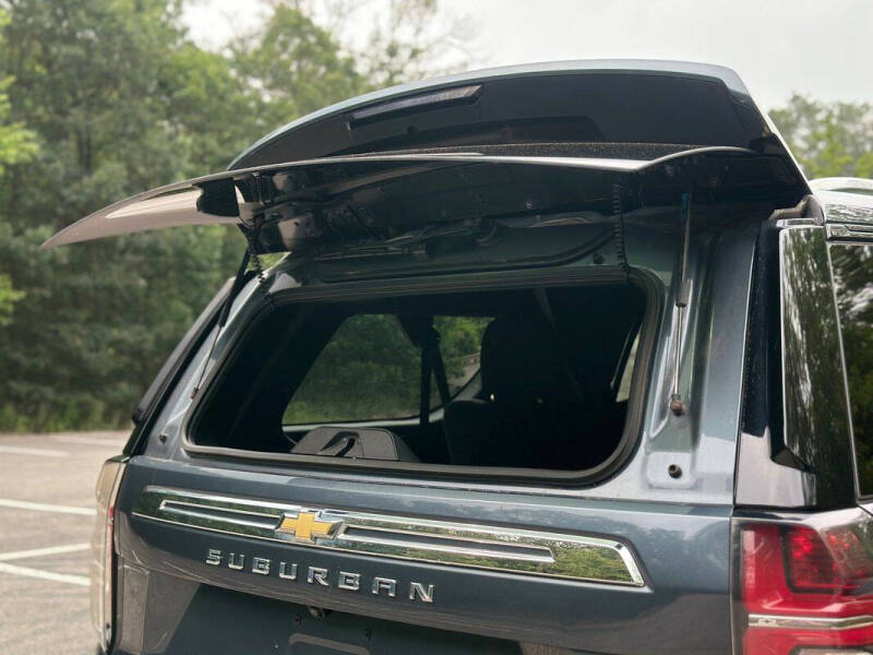 2021 Chevrolet Suburban LT