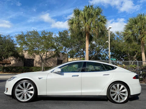 2012 Tesla Model S Performance