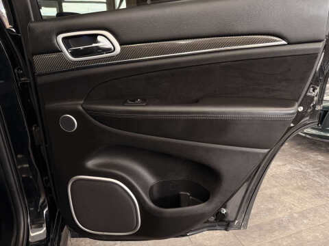 2020 Jeep Grand Cherokee SRT