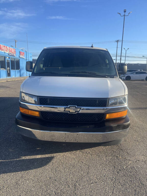 2017 Chevrolet Express 2500