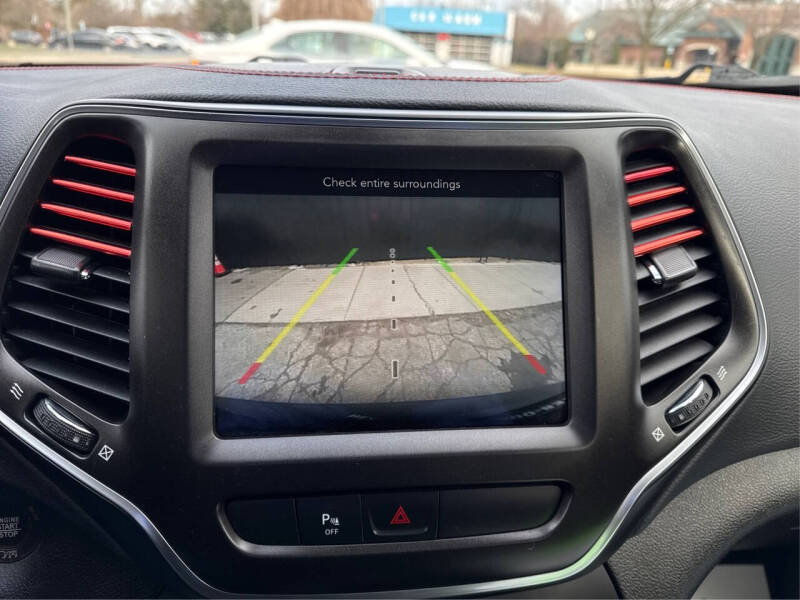 2020 Jeep Cherokee