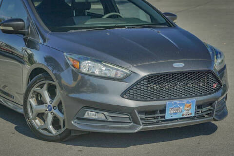 2017 Ford Focus ST