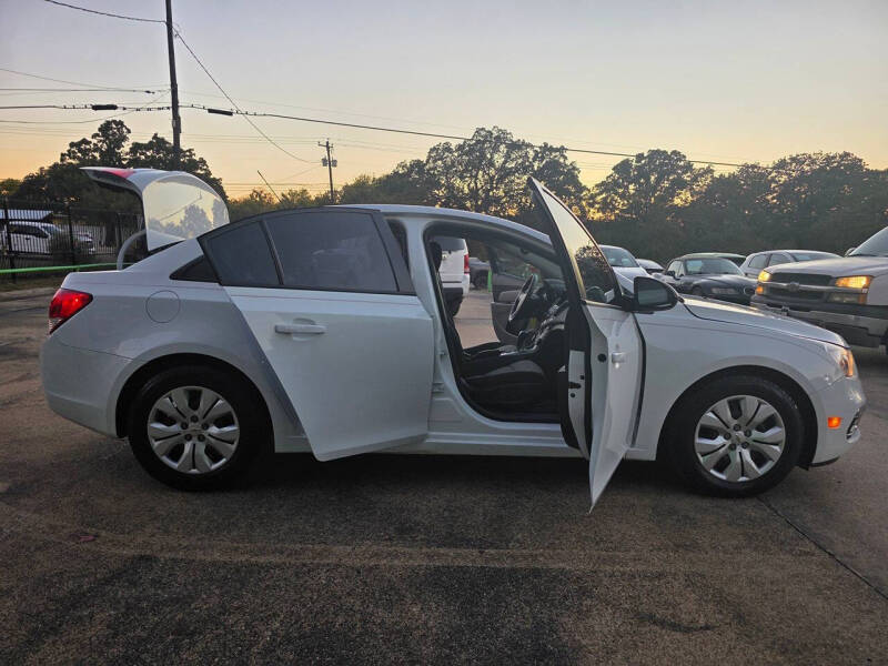 2016 Chevrolet Cruze Limited LS Auto