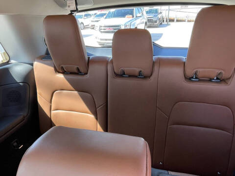 2022 Nissan Pathfinder Platinum