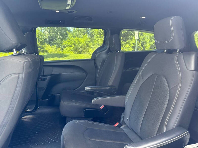 2019 Chrysler Pacifica Touring Plus