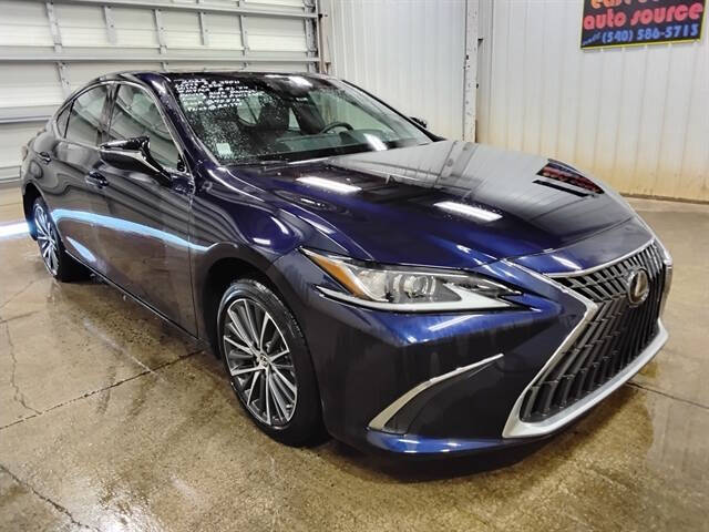 2025 Lexus ES 300h