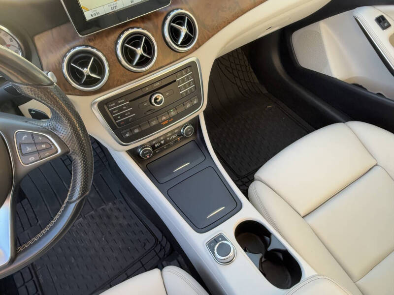 2016 Mercedes-Benz GLA GLA 250 4MATIC