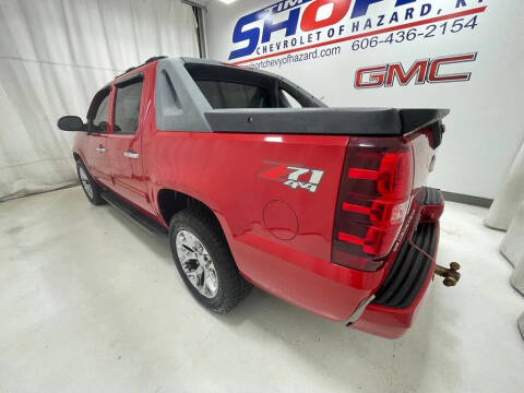 2012 Chevrolet Avalanche LS