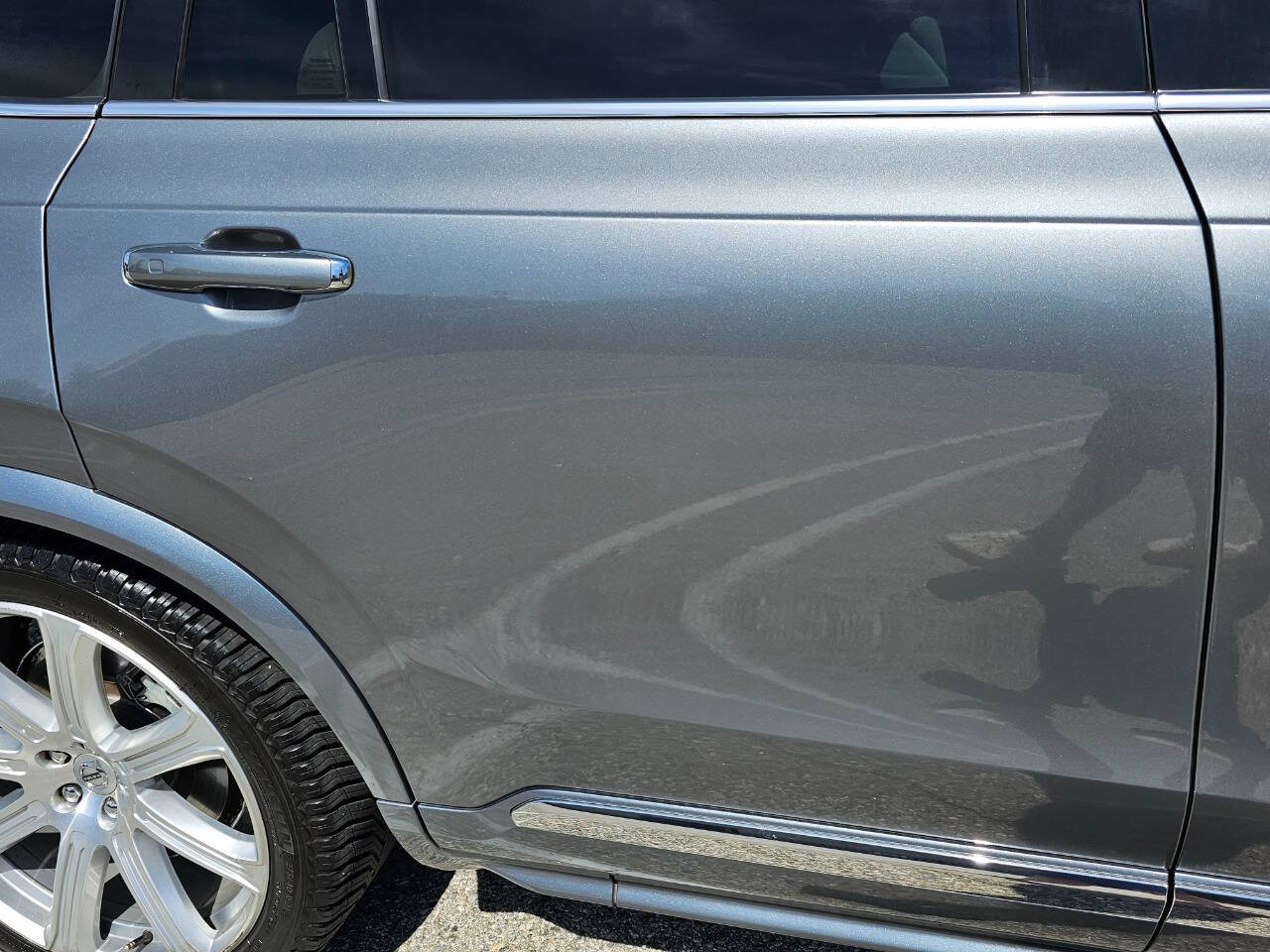 2016 Volvo XC90 29