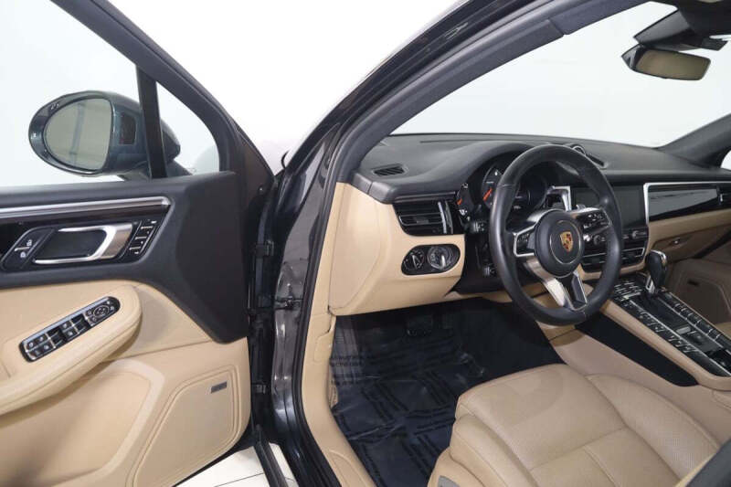 2019 Porsche Macan