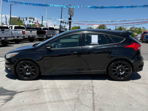 2017 Ford Focus ST