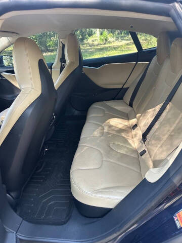 2014 Tesla Model S 85