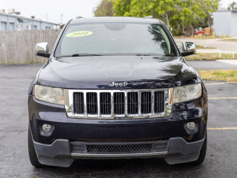 2011 Jeep Grand Cherokee for sale at Auto Outlet of Sarasota in Sarasota FL