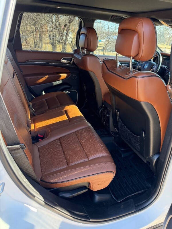 2017 Jeep Grand Cherokee Summit