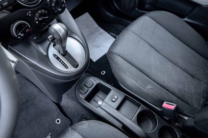 2014 Mazda MAZDA2 Sport