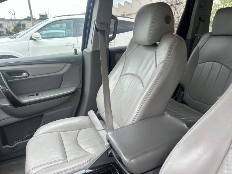 2015 Chevrolet Traverse LTZ
