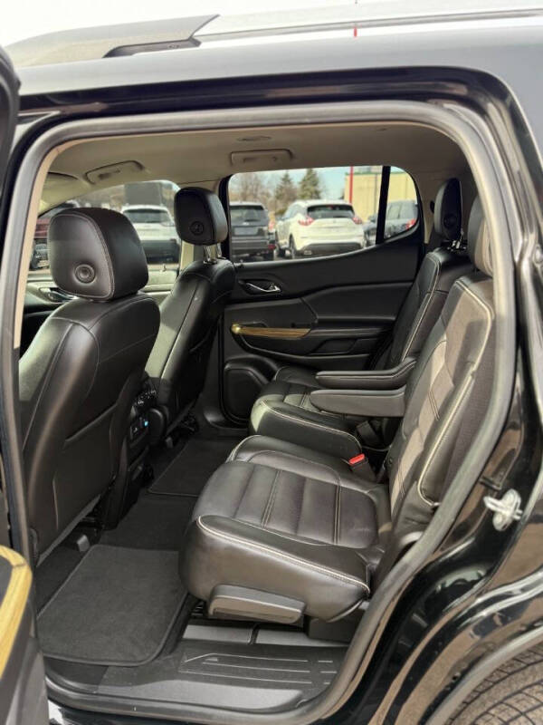 2019 GMC Acadia Denali