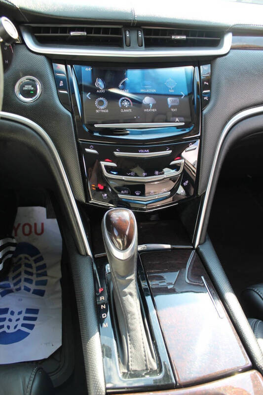 2017 Cadillac XTS Luxury