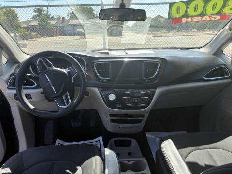 2018 Chrysler Pacifica Touring