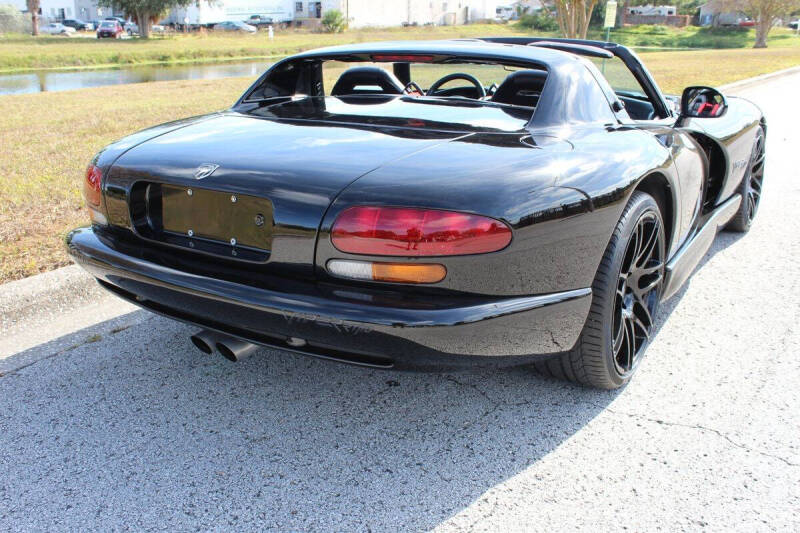 2000 Dodge Viper RT/10