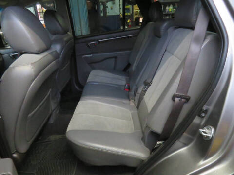 2011 Hyundai Santa Fe SE