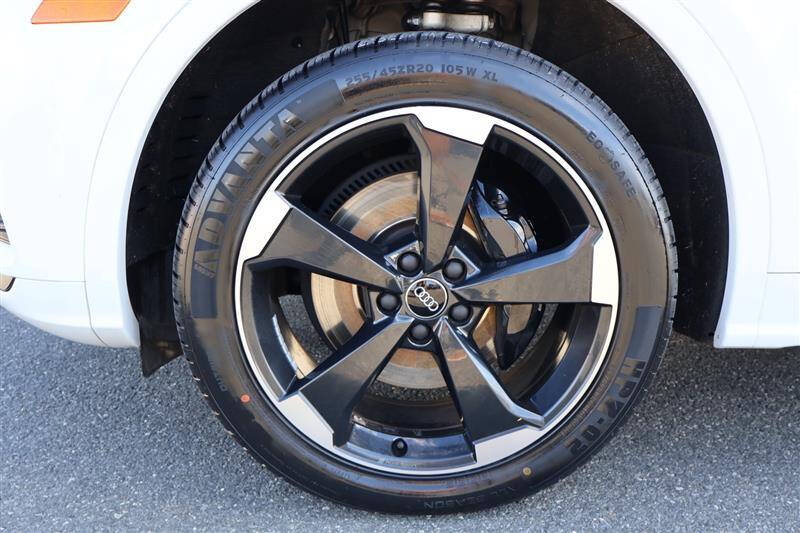 2019 Audi SQ5 3.0T quattro Premium Plus