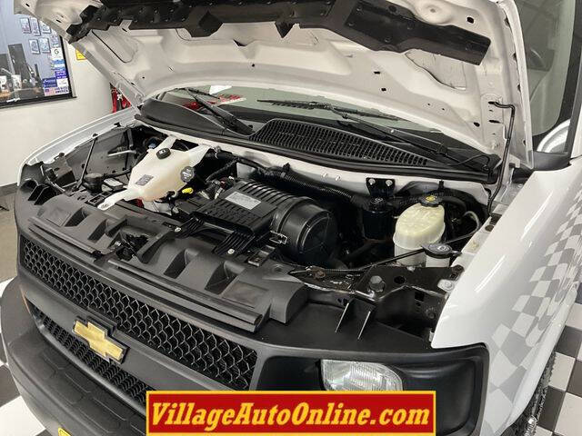 2017 Chevrolet Express 2500