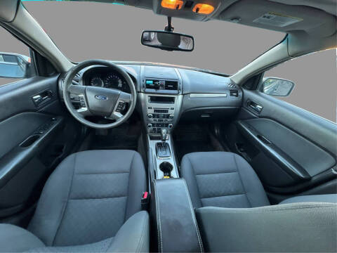 2011 Ford Fusion SE