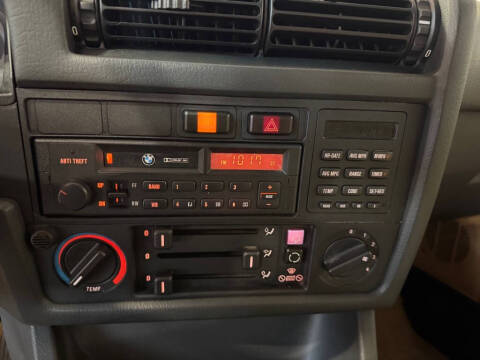 1990 BMW 3 Series 325i