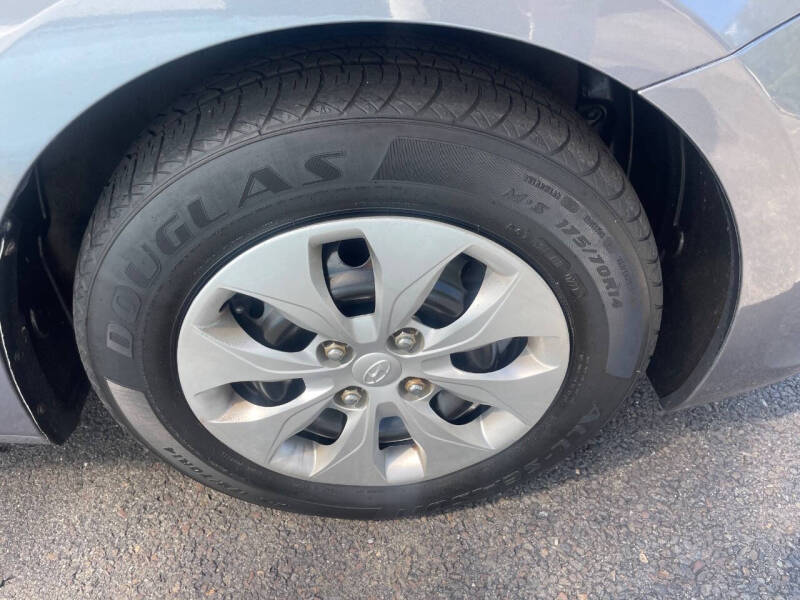 2016 Hyundai Accent SE