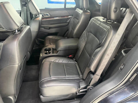 2019 Ford Explorer Platinum