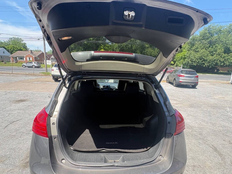 2011 Nissan Rogue S