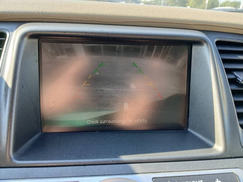 2012 Nissan Murano LE