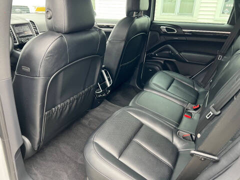 2014 Porsche Cayenne S