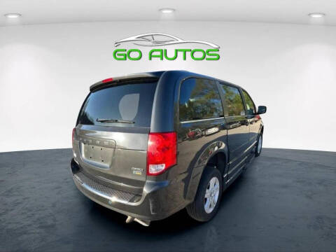 2012 Dodge Grand Caravan Crew