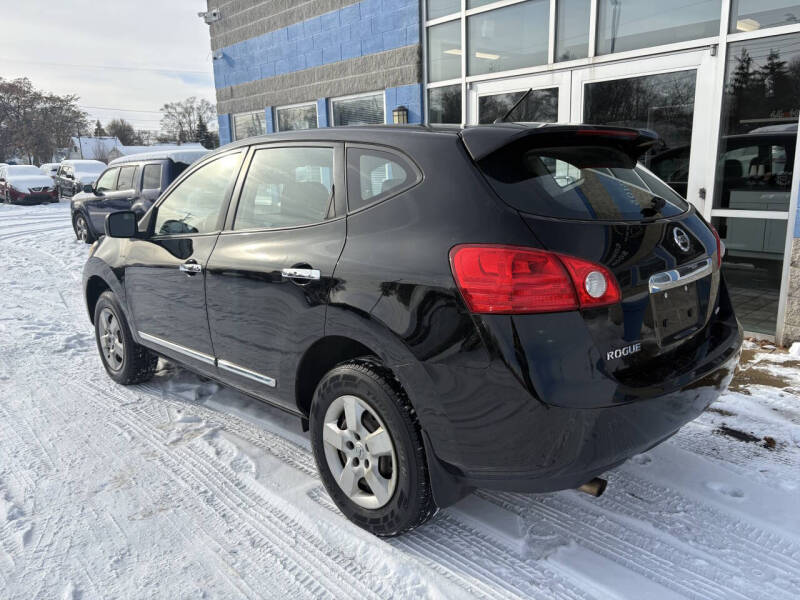 2011 Nissan Rogue S