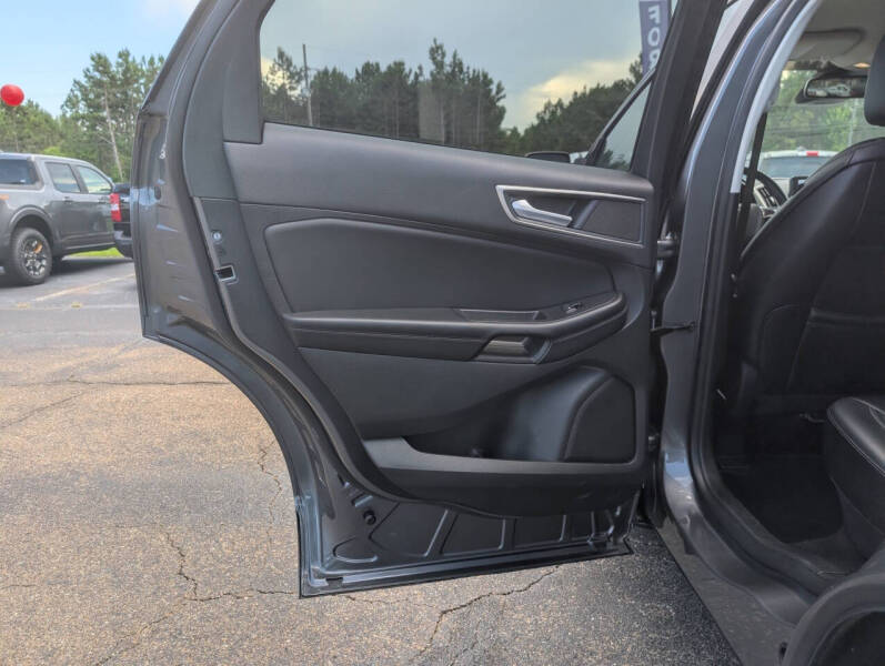 2024 Ford Edge