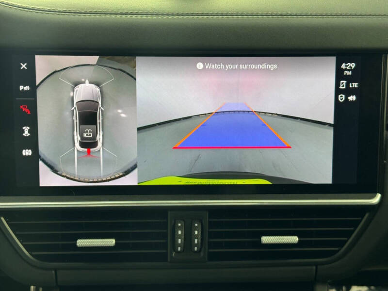 2022 Porsche Cayenne Turbo S E-Hybrid Coupe