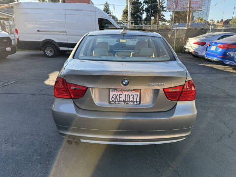 2009 BMW 3 Series 328i