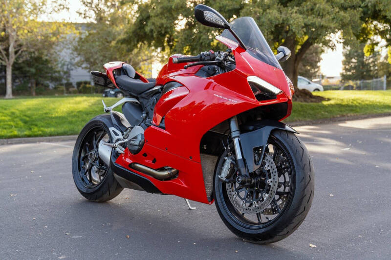 2020 Ducati V2 Superquadro Final Edition