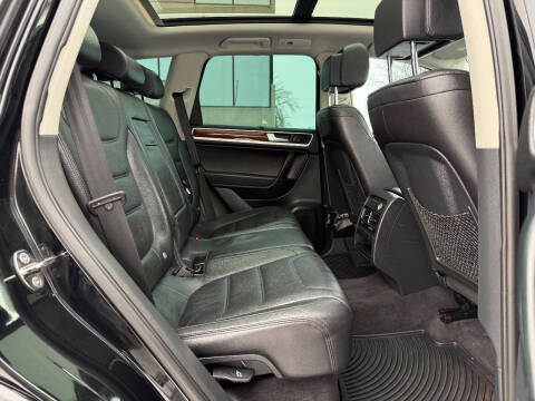 2012 Volkswagen Touareg Hybrid