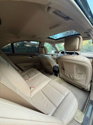 2012 Mercedes-Benz S-Class S 550 4MATIC
