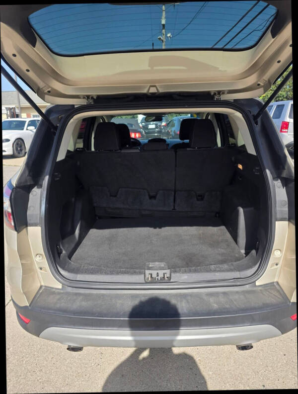 2017 Ford Escape SE