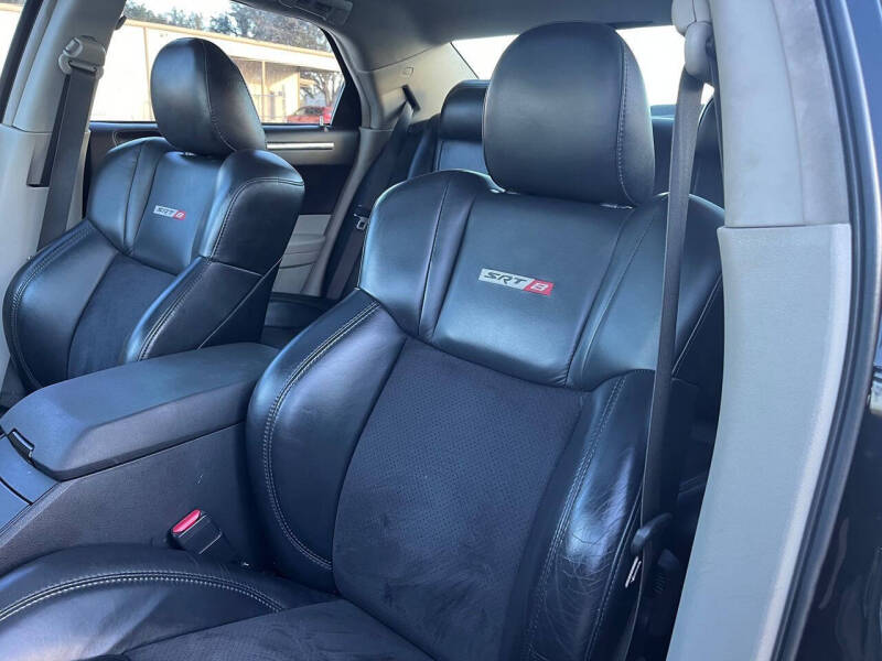 2006 Chrysler 300 SRT-8