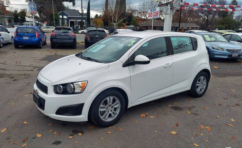 2012 Chevrolet Sonic 2LT's photo