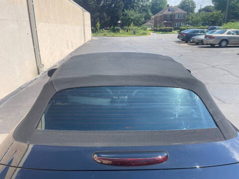 2005 Ford Thunderbird Deluxe