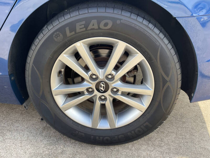 2017 Hyundai Sonata SE