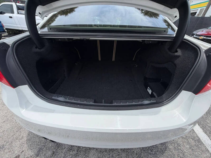 2015 BMW 3 Series 328i