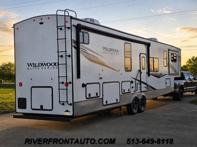 2024 Forest River Heritage Glen Hyper Lite