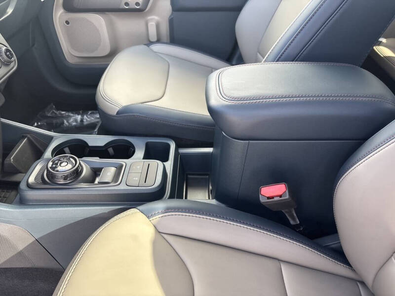 2025 Ford Maverick Lariat